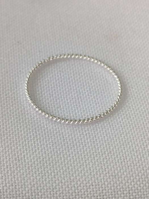 Sterling silver plain ring - 925 stamp - size US 7:
