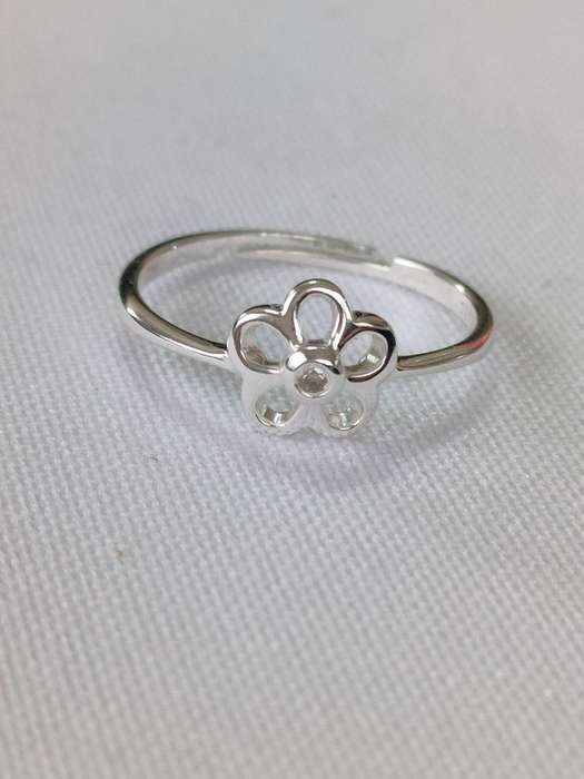 0.02ct certified Diamond sterling silver ring - 925 stamped - size US 7
