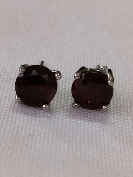 Sapphire sterling silver stud earrings - dark blue - 925 stamped