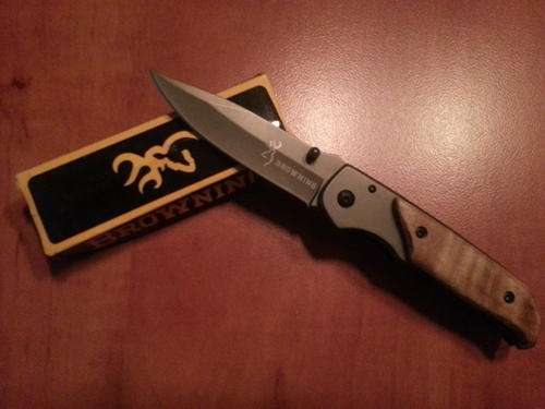 BROWNING KNIFE - WOODEN HANDLE