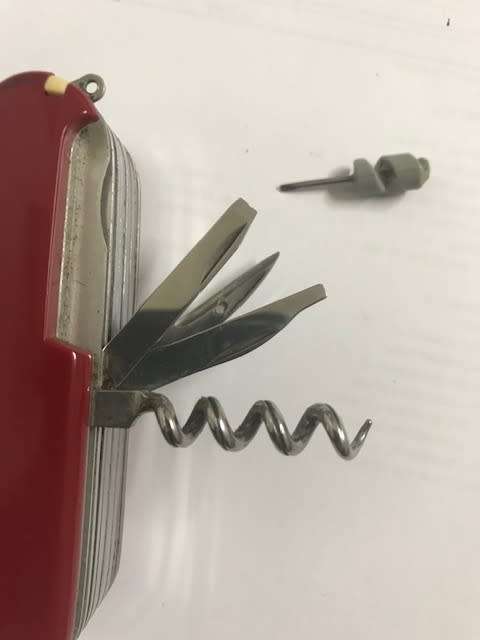 Victorinox Champ