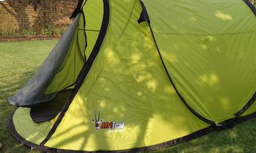 Pop-up tent