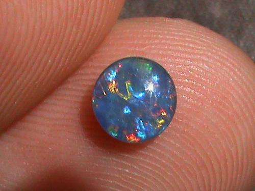 AUSTRALIAN OPAL TRIPLET    6 MM ROUND