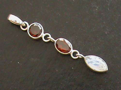 SOLID STERLING SILVER PENDANT WITH GARNETS AND MOONSTONE
