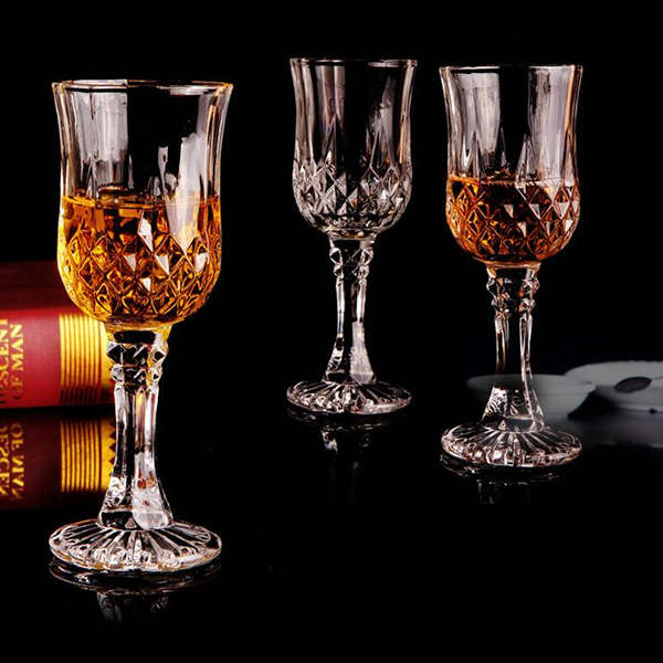 6 Piece Clear White Goblet Wine Glass Set