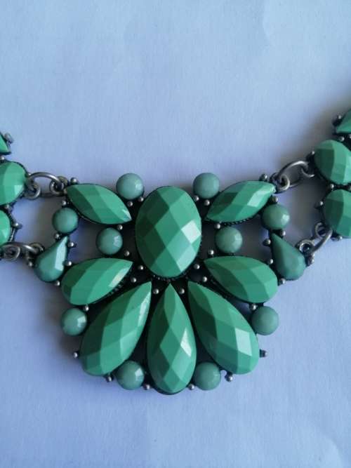Vintage Style Necklace Green