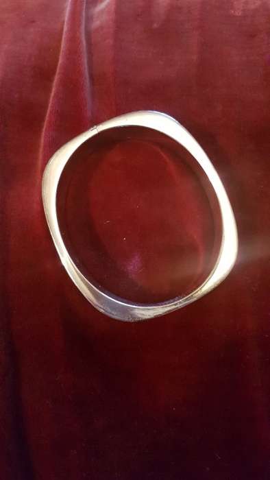 Sleek and Modern Silver Bracelet `YOLO You only live once`