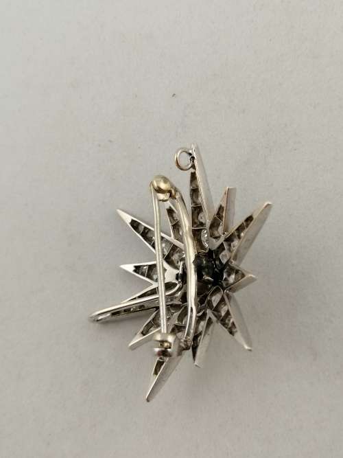 A Spectacular Antique 18ct White Gold  and Diamond Adjustable Brooch/Pendant