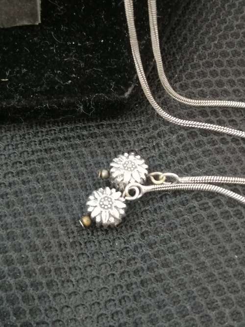 Silver-tone Chain with Adjustable Leaf Pendant