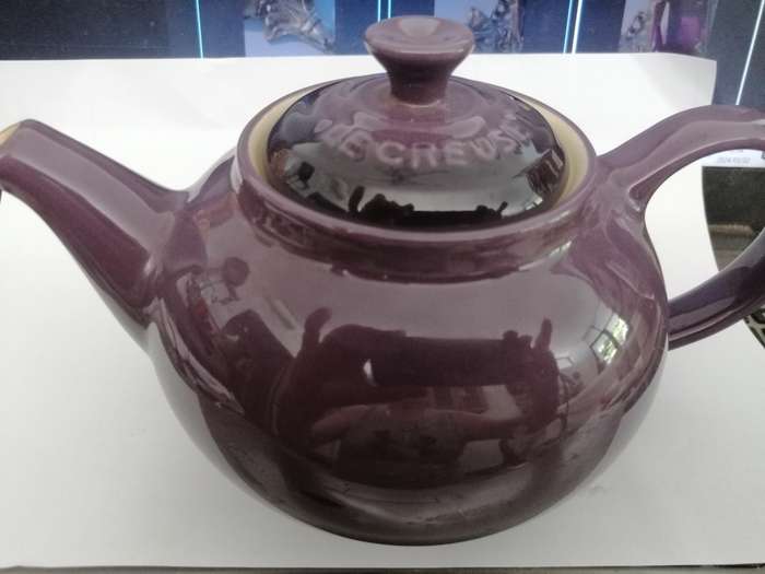 Le Creuset .07lt Classic Teapot