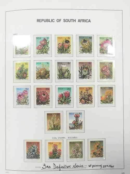 DAVO album RSA 1961 to 1993 - mostly complete with UMM stamps etc see description