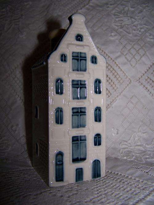 KLM Blue Delft's House No. 65, Sealed