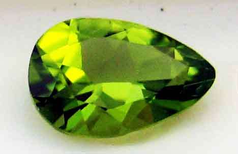 9.00 x 6.00 mm Pear cut Peridot  1.19cts.