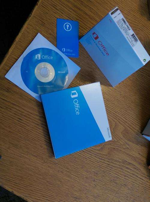 Microsoft Office 2013 Home & Business CD in box