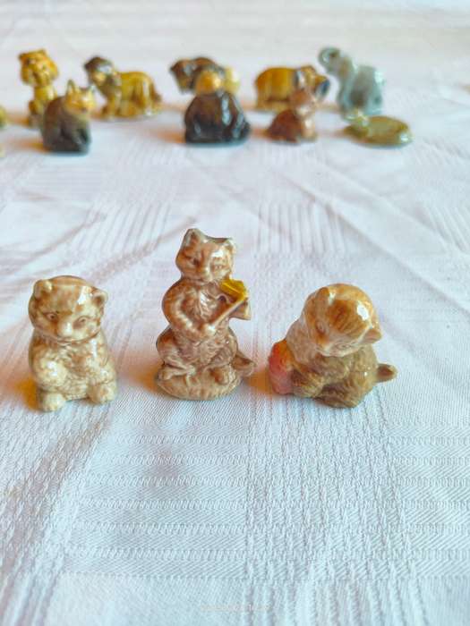 Nice large lot of vintage Wade Whimsies ornaments.