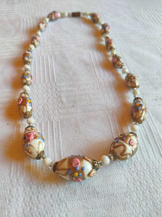 Stunning vintage 1950`s Murano wedding cake beads necklace