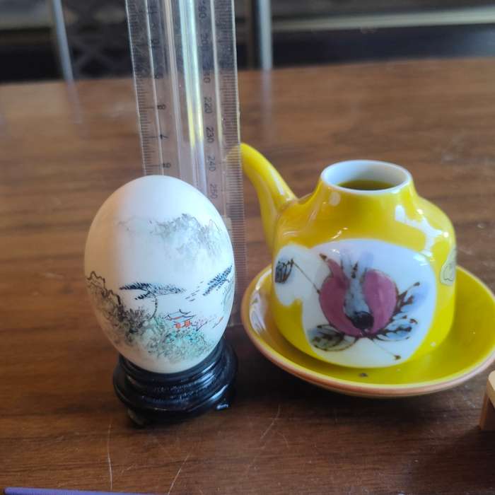 Oriental lot - includes miniature Arita teapot set, hand painted egg shell and more.