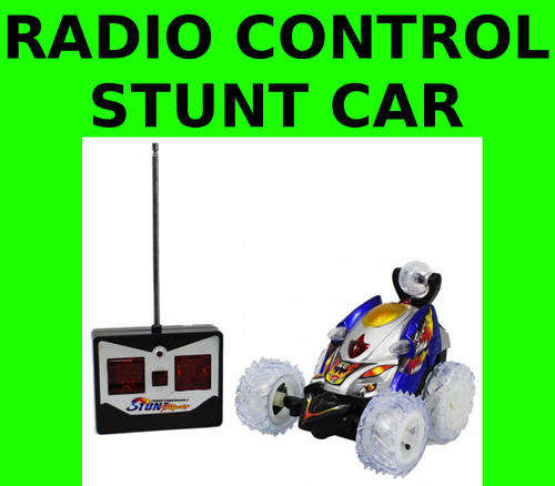 **STUNT**360 Twister RC Stunt Car with Flashing Lights Blue / Red