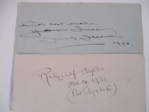 VINTAGE AUTOGRAPS OF THEATURE CELEBRETIES 1930`S