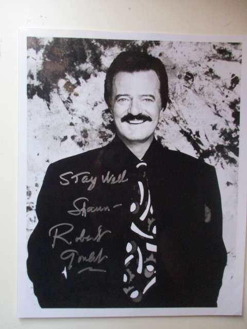 AUTOGRAPHED SIGNED - ROBERT GOULET A4 SINGER ACTOR