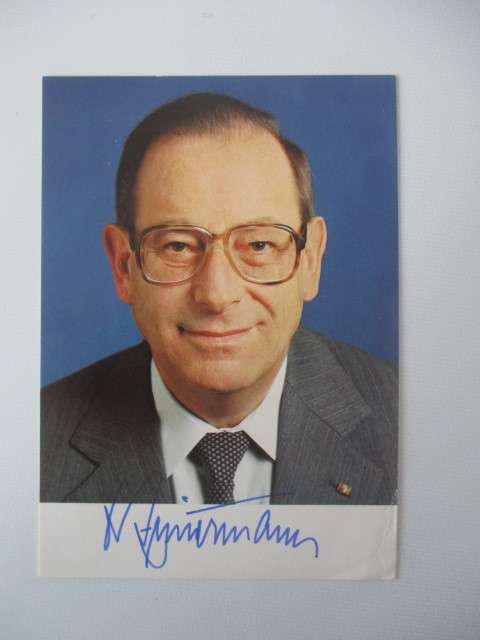 AUTOGRAPHED / SIGNED - DR. FRIEDRICH ZIMMERMANN - GERMAN POLITICIAN