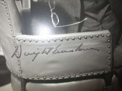 AUTOGRAPHED / SIGNED -  USA  PRESIDENT DWIGHT D. EISENHOWER A4 FREE GEORGE BUSH FUNERAL CARD!!!