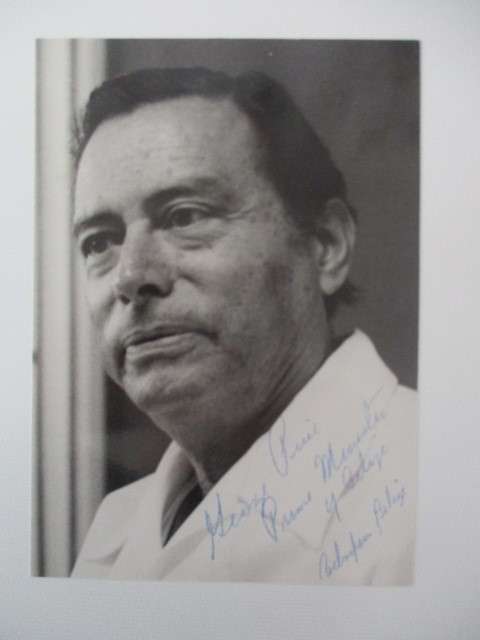AUTOGRAPHED / SIGNED - FORMER PRIME MINISTER SIR MANUEL ESQUIVEL  OF BELIZE