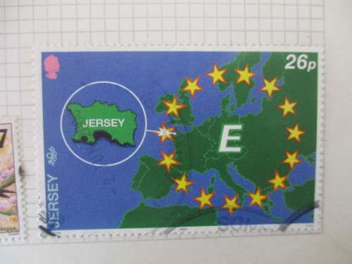 CHANNEL ISLANDS - ISLE OF MAN / JERSEY AND GUERSNEY STAMP LOT