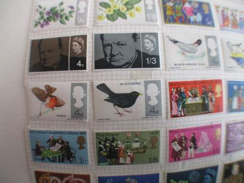 GREAT BRITAIN LOT OF MINT MOUNTED STAMPS