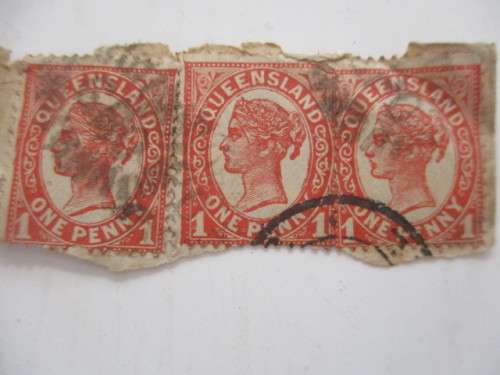 AUSTRALIA / QUEENSLAND QUEEN VICTORIA ONE PENNY STAMPS
