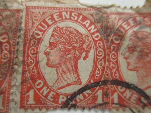 AUSTRALIA / QUEENSLAND QUEEN VICTORIA ONE PENNY STAMPS