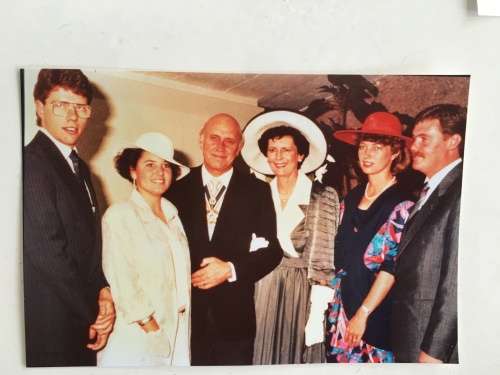 LOVELY MARIKE DE KLERK LOT WIFE OF FORMER PRESIDENT DE KLERK INCLUDING AUTOGRAPH