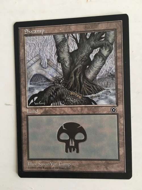 MAGIC THE GATHERING - 4X SWAMP CARDS
