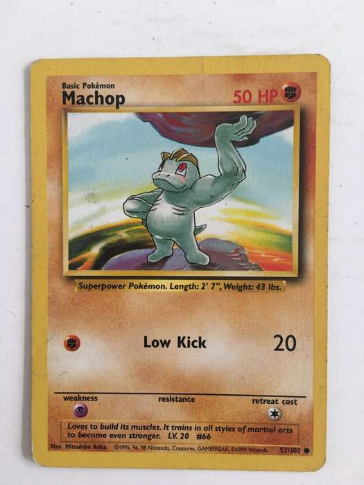 VINTAGE POKEMON TRADING CARD - MACHOP