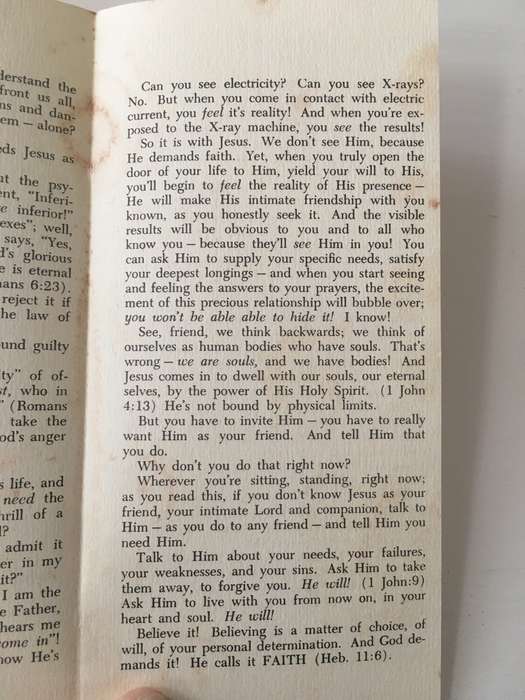 NEW BARBOUR CHRISTIAN COMICS - BORN AGAIN -1978 AND AUTOGRAPH OF PAT BOONE CROSS & SWITCHBLADE