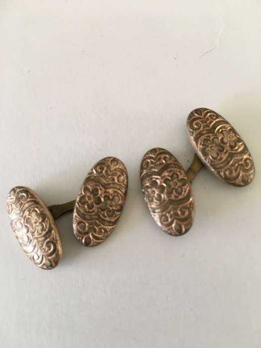 LOVELY VINTAGE TO ANTIQUE  MENS ROSE GOLD PLATED  CUFF LINKS