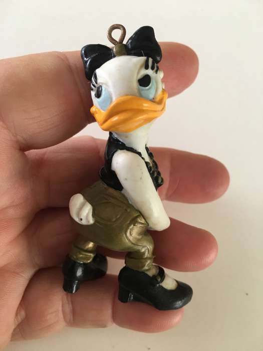 VINTAGE DAISY PVC  DUCK 1988 THE WALT DISNEY COMPANY FIGURE
