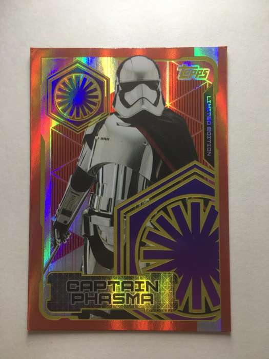 TOPPS STAR WARS / THE LAST JEDI / TRADING CARD - CAPTAIN PHASMA - FOIL CARD