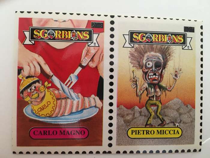 VINTAGE ITALIAN MINT SET OF 2 GARBAGE PAIL KIDS - 1989