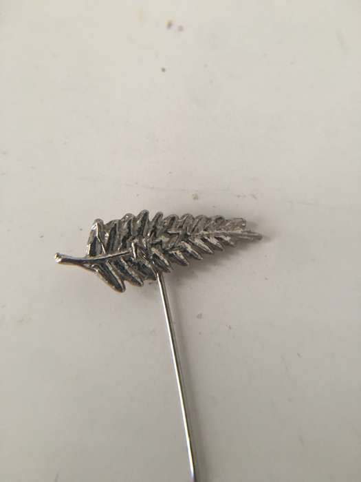 LOVELY VINTAGE - ALL BLACKS / NEW ZEALAND BADGE