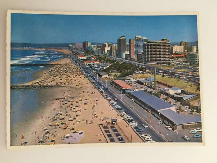 LOVELY VINTAGE POSTCARD - DURBAN NORTH BEACH