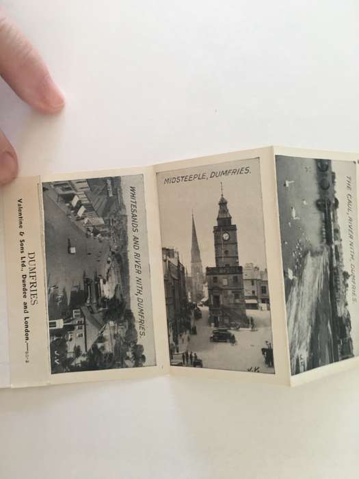 VINTAGE TO ANTIQUE POSTCARD WITH PULL OUT PICTURES AND 3 OLD STAMPS
