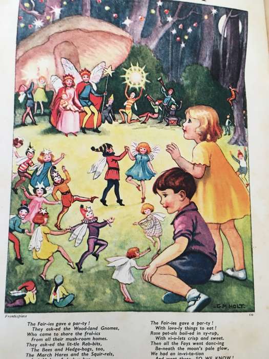 LOVELY VINTAGE CHICK`S OWN ANNUAL - 1949
