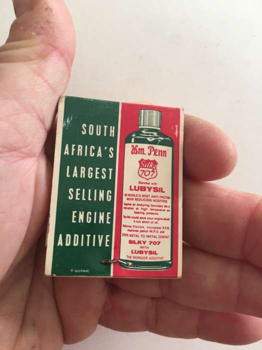 VINTAGE  MATCH BOOK - GRAND PRIX - LUBYSIL