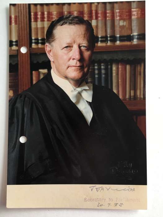 LOVELY AUTOGRAPHED PHOTO OF FORMER SECRETARY TO PARLIAMENT PHOTO AND POST CARD OF PARLIAMENT