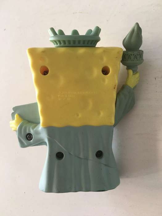 LOVELY  VINTAGE SPONGE BOB LIBERTY - VIACOM INTERNATIONAL - 2005