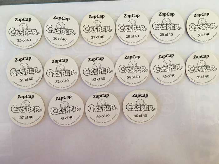 ZAPCAP CASPER TAZO  - COMPLETE SET OF 40 + PLASTIC TAZO + 1 HOLOGRAM TAZO   + 1 STICKER  + 1 DC CARD