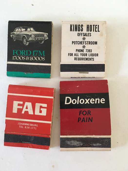 4 VINTAGE MATCH BOOKS MATCHES IN