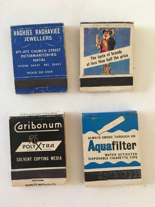 4 VINTAGE MATCH BOOKS MATCHES IN