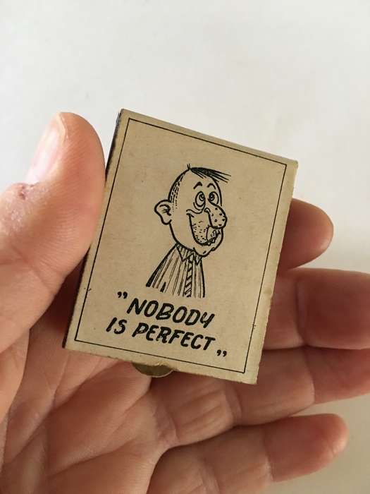 VINTAGE MATCHBOOK WITH MATCHES